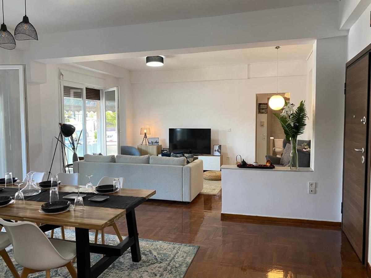 Galaxy Home Spacious & Renovated Apartment Athen Exterior foto